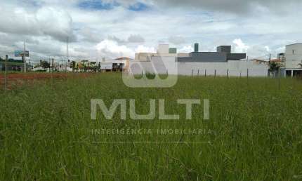 Terreno comercial para alugar no Novo Mundo, Uberlândia  por R$ 1.000