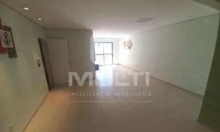 Cobertura com 3 quartos para alugar no Jardim Finotti, Uberlândia 