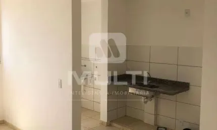 Apartamento com 2 quartos para alugar no Jardim Célia, Uberlândia 