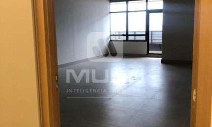 Sala comercial para alugar no Jardim Karaíba, Uberlândia  por R$ 5.900