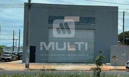 Barracão / Galpão / Depósito para alugar no Alto Umuarama, Uberlândia  por R$ 9.000