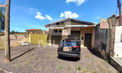 Sala comercial para alugar no Dona Zulmira, Uberlândia  por R$ 6.000