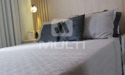 Apartamento com 2 quartos para alugar no Granja Marileusa, Uberlândia  por R$ 4.200