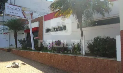 Casa comercial para alugar no Lidice, Uberlândia  por R$ 10.000