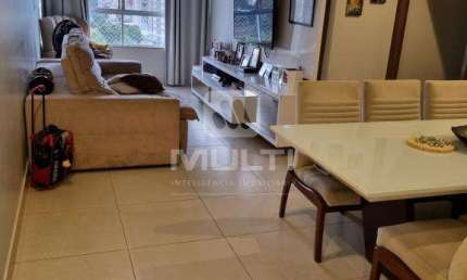Apartamento com 2 quartos para alugar no Copacabana, Uberlândia  por R$ 4.000
