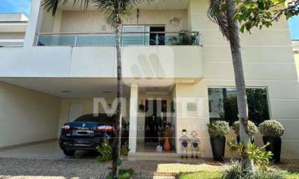 Casa em condomínio fechado com 4 quartos para alugar no Jardins Barcelona, Uberlândia  por R$ 15.000