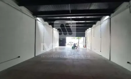 Sala comercial para alugar no Osvaldo Rezende, Uberlândia  por R$ 9.000