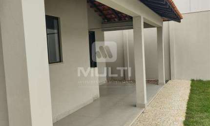 Casa com 3 quartos para alugar no Jardim Karaíba, Uberlândia  por R$ 7.950