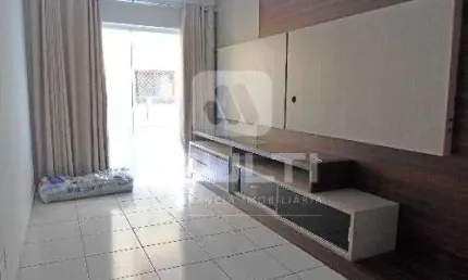 Apartamento com 3 quartos para alugar no Santa Mônica, Uberlândia  por R$ 2.700