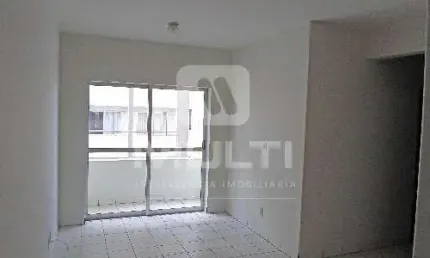 Apartamento com 3 quartos para alugar no Centro, Uberlândia  por R$ 1.750