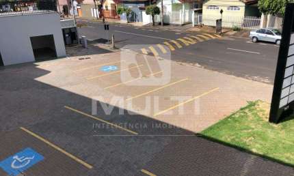 Sala comercial para alugar no Jardim Brasília, Uberlândia  por R$ 1.800