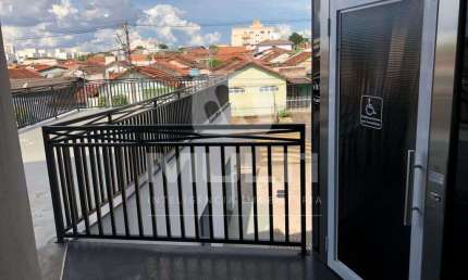 Sala comercial para alugar no Jardim Brasília, Uberlândia  por R$ 3.000