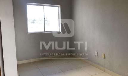 Apartamento com 2 quartos para alugar no jardim ipanema i, uberlândia  por r$ 1.000