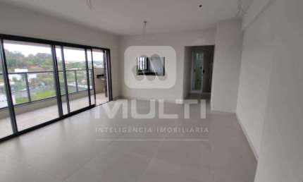 Apartamento com 3 quartos para alugar no Morada da Colina, Uberlândia  por R$ 8.000