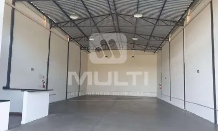 Barracão / Galpão / Depósito para alugar no Residencial Pequis, Uberlândia  por R$ 4.500