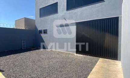 Barracão / Galpão / Depósito para alugar no Loteamento Portal do Vale II, Uberlândia  por R$ 3.500