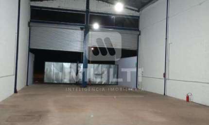 Barracão / Galpão / Depósito para alugar no Residencial Lago Azul, Uberlândia  por R$ 4.500