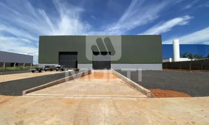Barracão / Galpão / Depósito para alugar no Loteamento Centro Empresarial Leste III, Uberlândia  por R$ 40.000