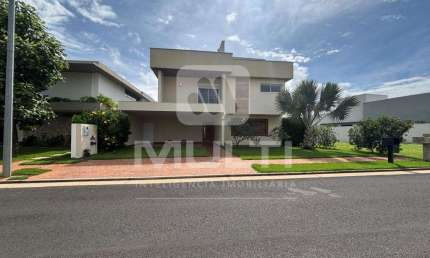 Casa em condomínio fechado com 4 quartos para alugar no Alphaville, Uberlândia  por R$ 15.000