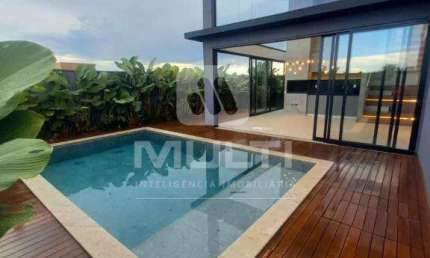 Casa em condomínio fechado com 4 quartos à venda no Alphaville, Uberlândia  por R$ 2.500.000