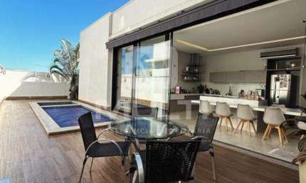 Casa em condomínio fechado com 3 quartos à venda no Alphaville, Uberlândia  por R$ 3.280.000