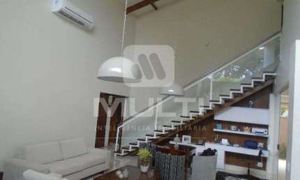 Casa em condomínio fechado com 4 quartos à venda no Jardins Barcelona, Uberlândia  por R$ 2.350.000