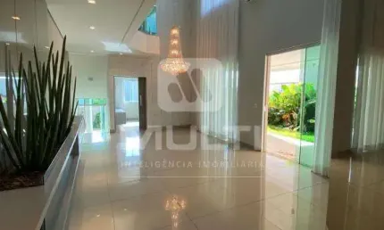 Casa em condomínio fechado com 4 quartos à venda no Jardins Roma, Uberlândia  por R$ 4.200.000