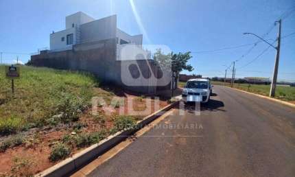 Terreno comercial à venda no Grand Ville, Uberlândia  por R$ 300.000