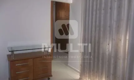 Casa com 3 quartos à venda no Presidente Roosevelt, Uberlândia  por R$ 850.000