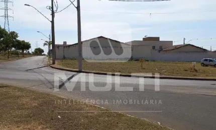 Terreno comercial à venda no Jardim Patrícia, Uberlândia  por R$ 1.350.000
