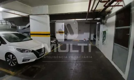 Apartamento com 3 quartos à venda no Centro, Uberlândia  por R$ 400.000