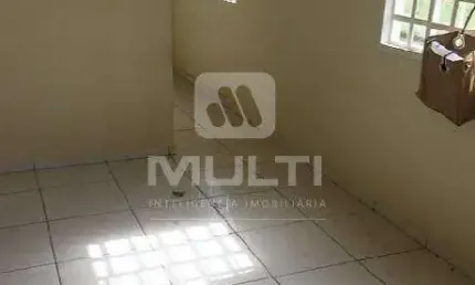 Casa com 3 quartos à venda na nossa senhora das graças, uberlândia  por r$ 400.000