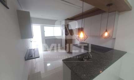 Casa com 3 quartos à venda no Brasil, Uberlândia  por R$ 650.000