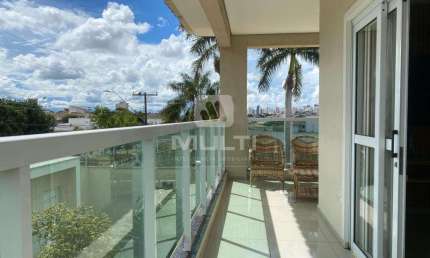 Casa com 3 quartos à venda no City Uberlândia, Uberlândia  por R$ 1.700.000