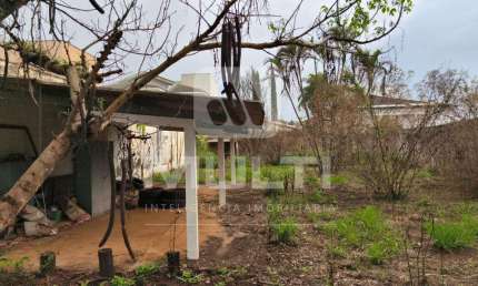 Terreno comercial à venda no Morada da Colina, Uberlândia  por R$ 600.000