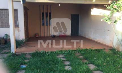 Terreno à venda no Santa Mônica, Uberlândia  por R$ 2.800.000