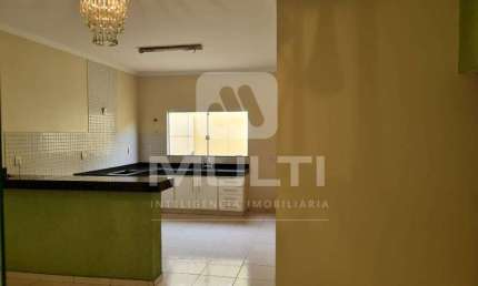 Casa com 3 quartos à venda no Alto Umuarama, Uberlândia  por R$ 685.000