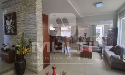 Casa com 4 quartos à venda no Gávea Hill, Uberlândia  por R$ 3.500.000