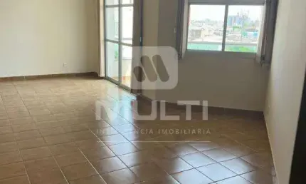 Apartamento com 3 quartos à venda no martins, uberlândia  por r$ 550.000