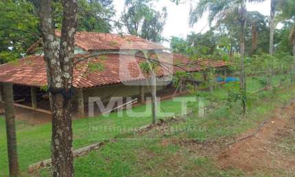 Chácara / sítio com 2 quartos à venda no Jardim Patrícia, Uberlândia  por R$ 1.100.000
