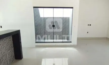 Casa com 3 quartos à venda em Laranjeiras, Uberlândia  por R$ 505.000