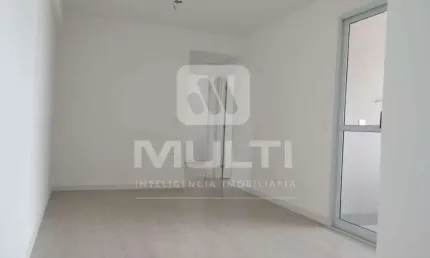 Apartamento com 2 quartos à venda em Saraiva, Uberlândia  por R$ 450.000
