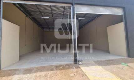 Barracão / Galpão / Depósito à venda no Shopping Park, Uberlândia  por R$ 1.150.000