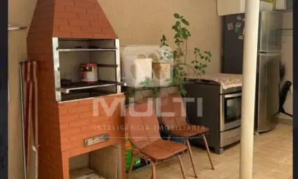 Casa com 3 quartos à venda no planalto, uberlândia  por r$ 500.000
