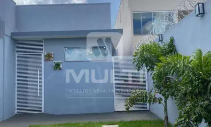 Casa com 2 quartos à venda no Shopping Park, Uberlândia  por R$ 315.000