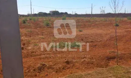 Terreno em condomínio fechado à venda no Novo Mundo, Uberlândia  por R$ 375.000