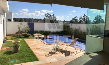Casa em condomínio fechado com 4 quartos à venda no Morada da Colina, Uberlândia  por R$ 4.200.000