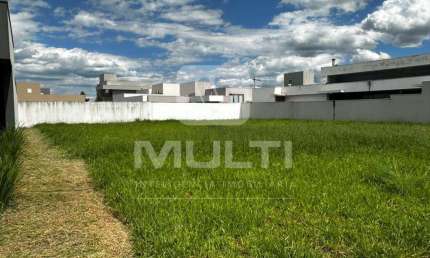 Terreno comercial à venda no Jardim Sul, Uberlândia  por R$ 790.110