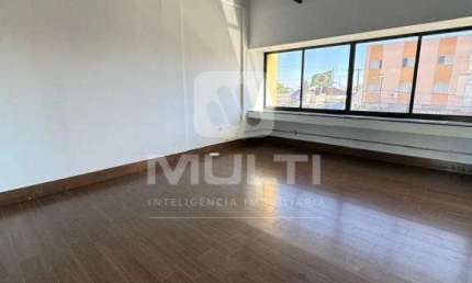 Sala comercial para alugar na Nossa Senhora Aparecida, Uberlândia  por R$ 1.850