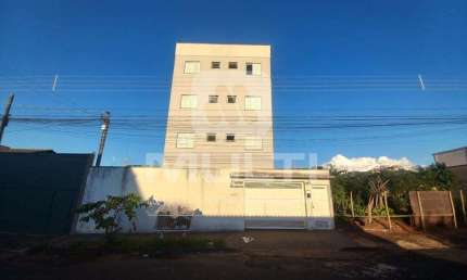 Apartamento com 2 quartos para alugar no Santa Mônica, Uberlândia  por R$ 1.300
